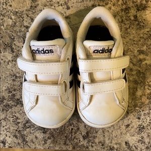 Toddler boy sneakers